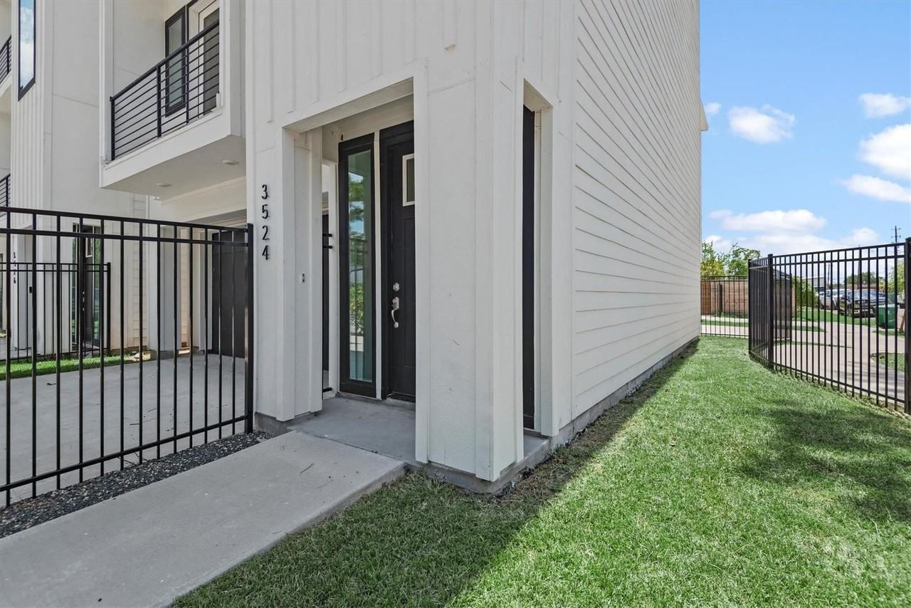 3524 Luca St - Photo 4 of 41