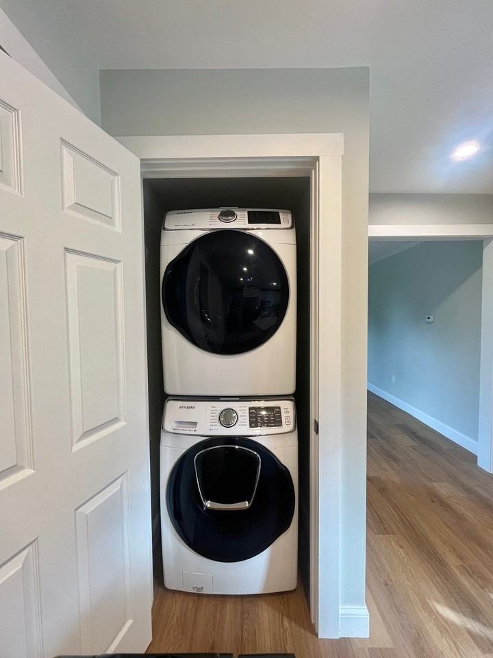 100 Main St - Photo 5 of 11