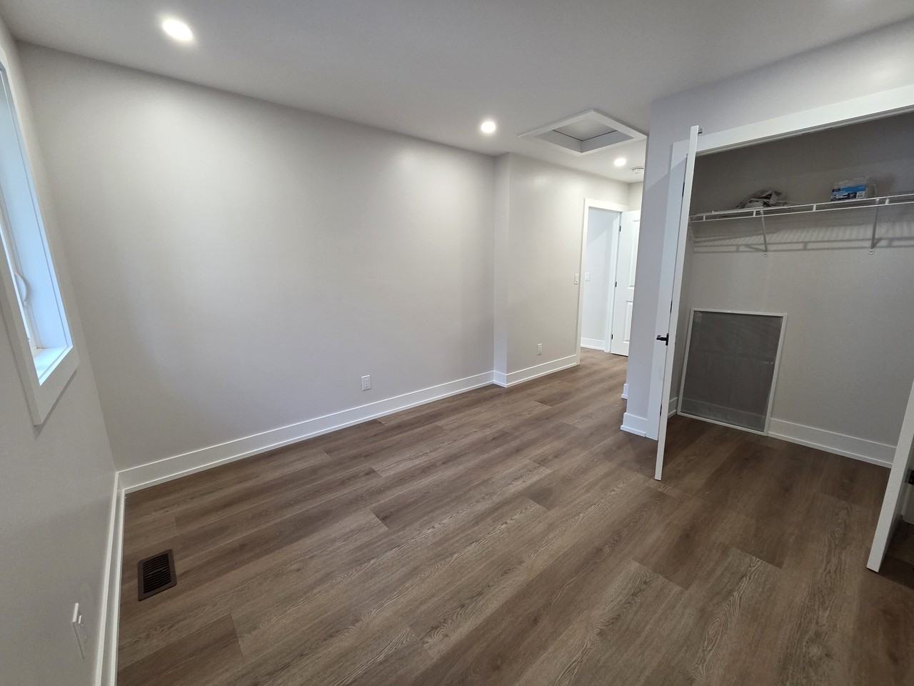 377 Askin Avenue - Photo 6 of 11