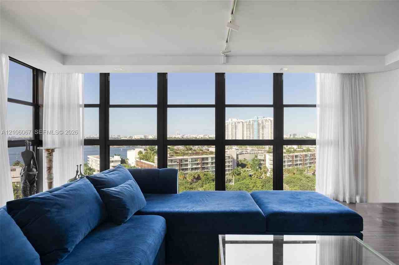 9 Island Avenue - Photo 5 of 23
