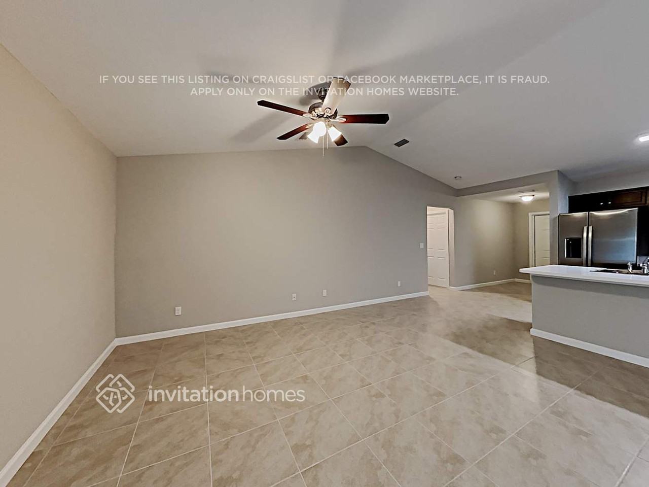 444 Se Karney Ter - Photo 4 of 21