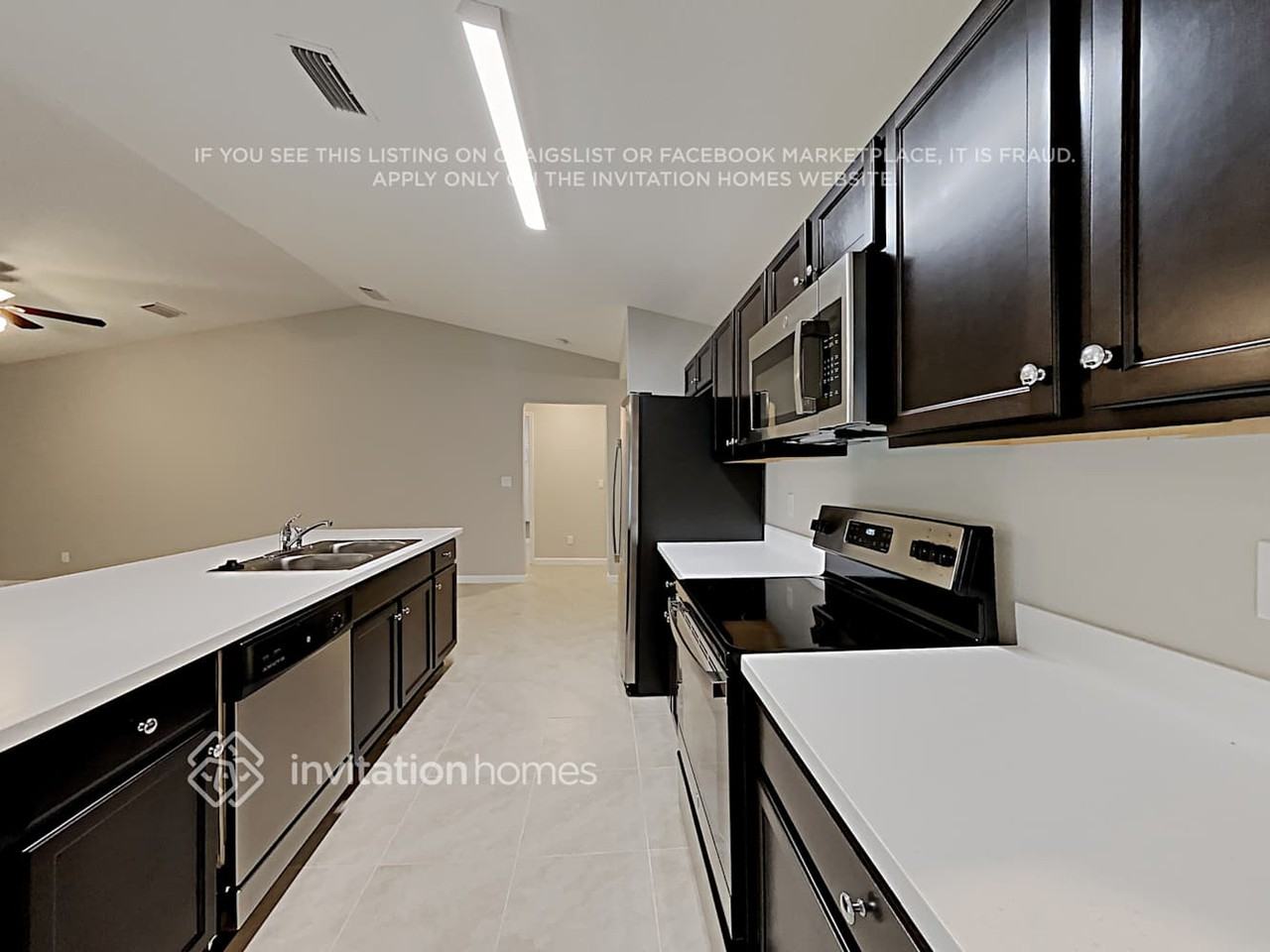 444 Se Karney Ter - Photo 6 of 21