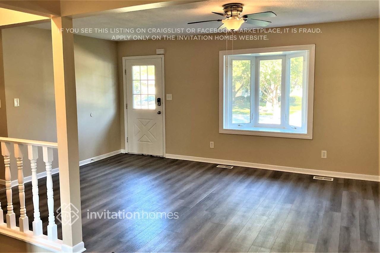 606 Cherrywood Dr - Photo 4 of 19