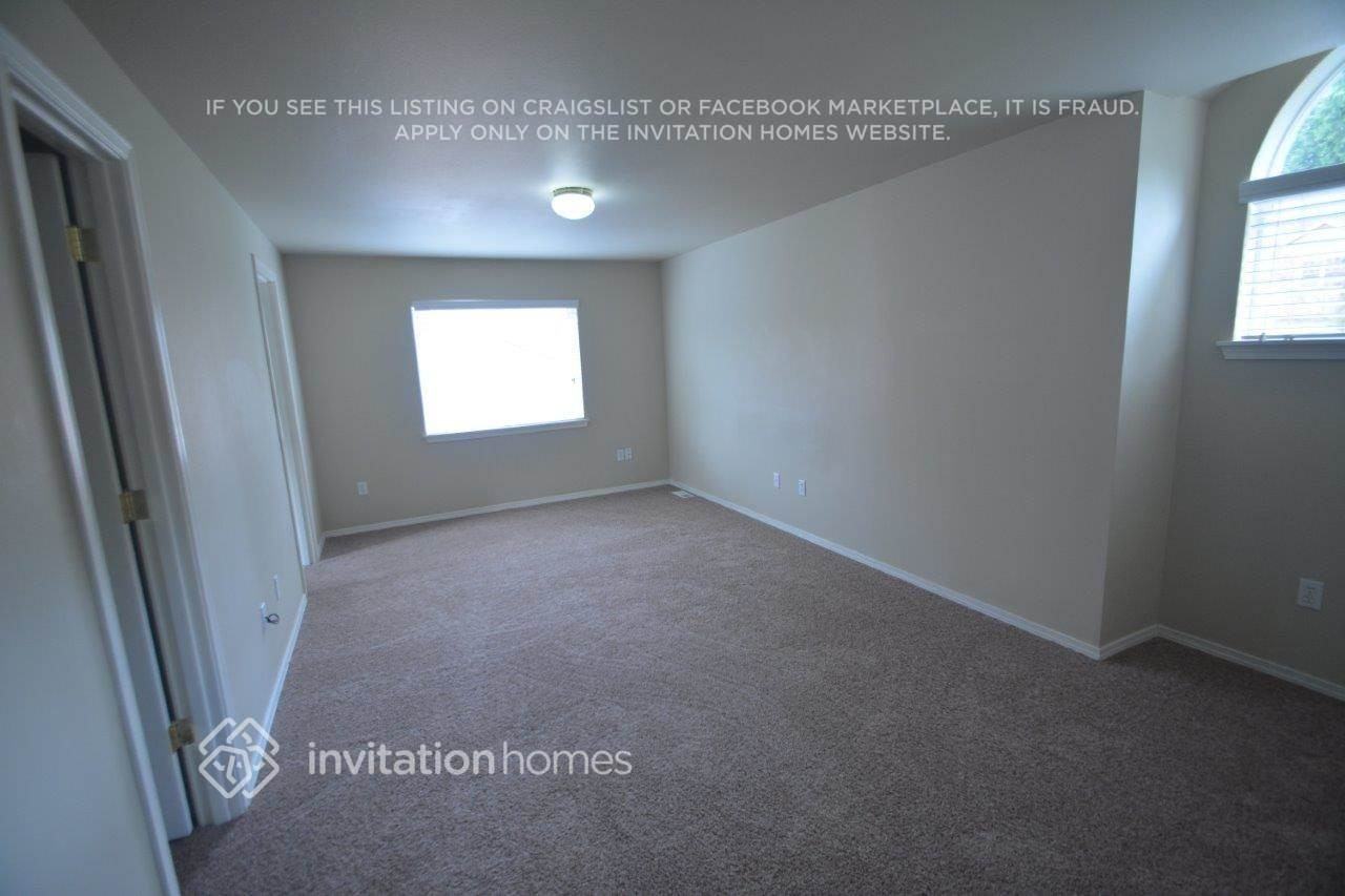 14410 Se 188th Way - Photo 3 of 5