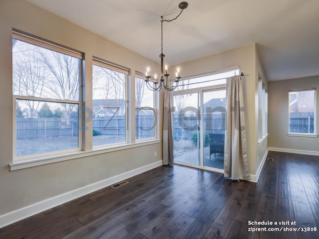635 Se Creekside Dr - Photo 4 of 19