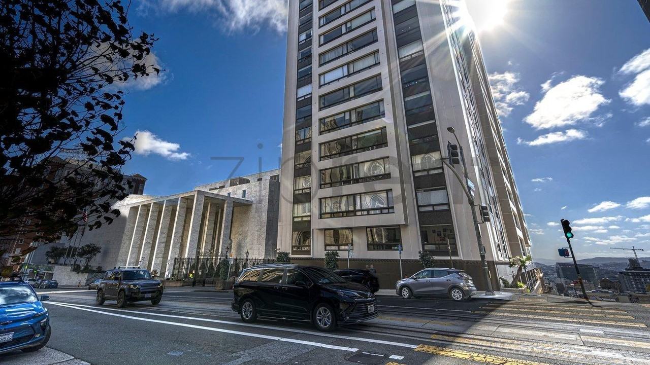 1177 California St #1712 - Photo 4 of 33
