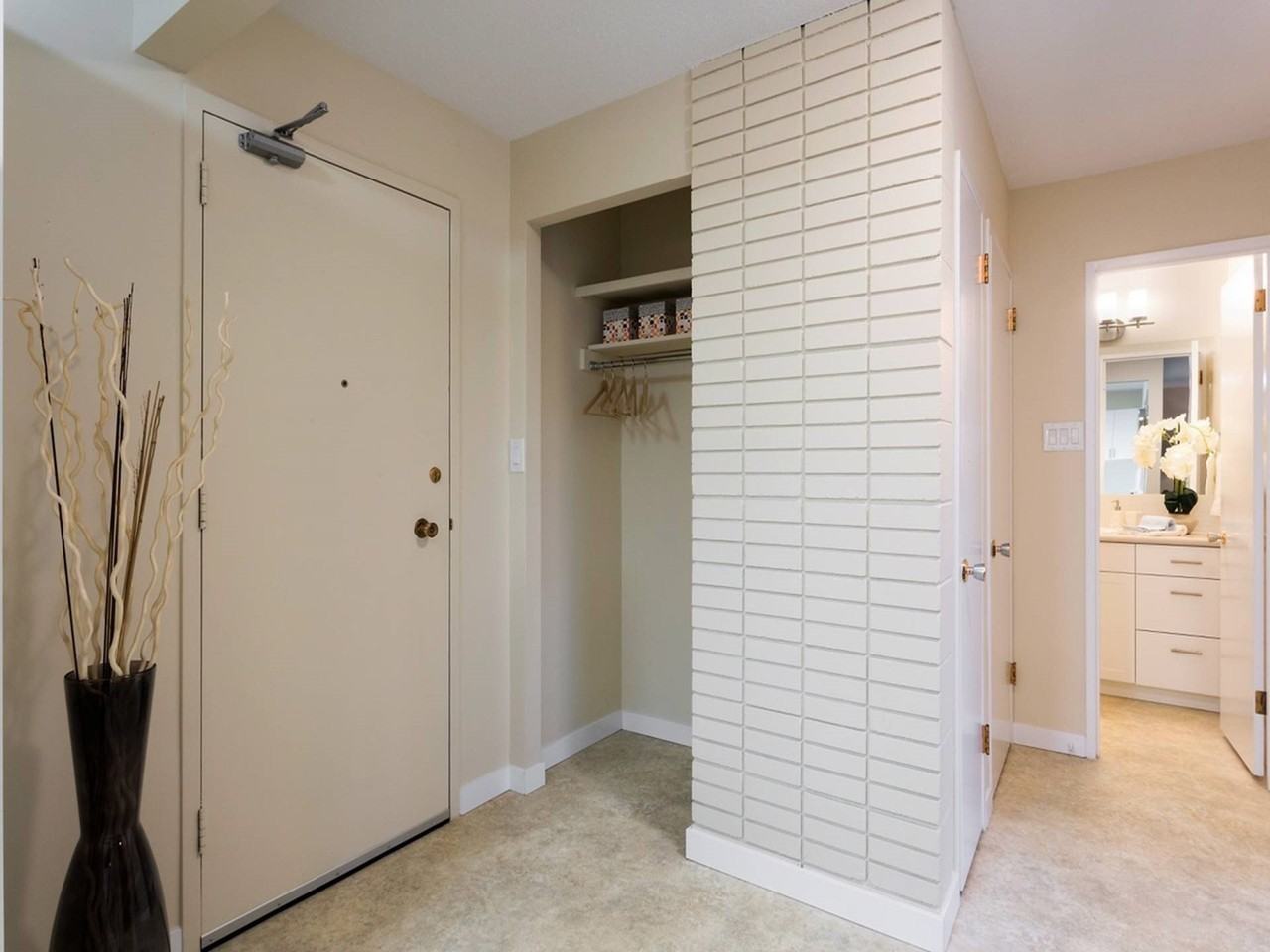 20 Valhalla Drive - Photo 5 of 10