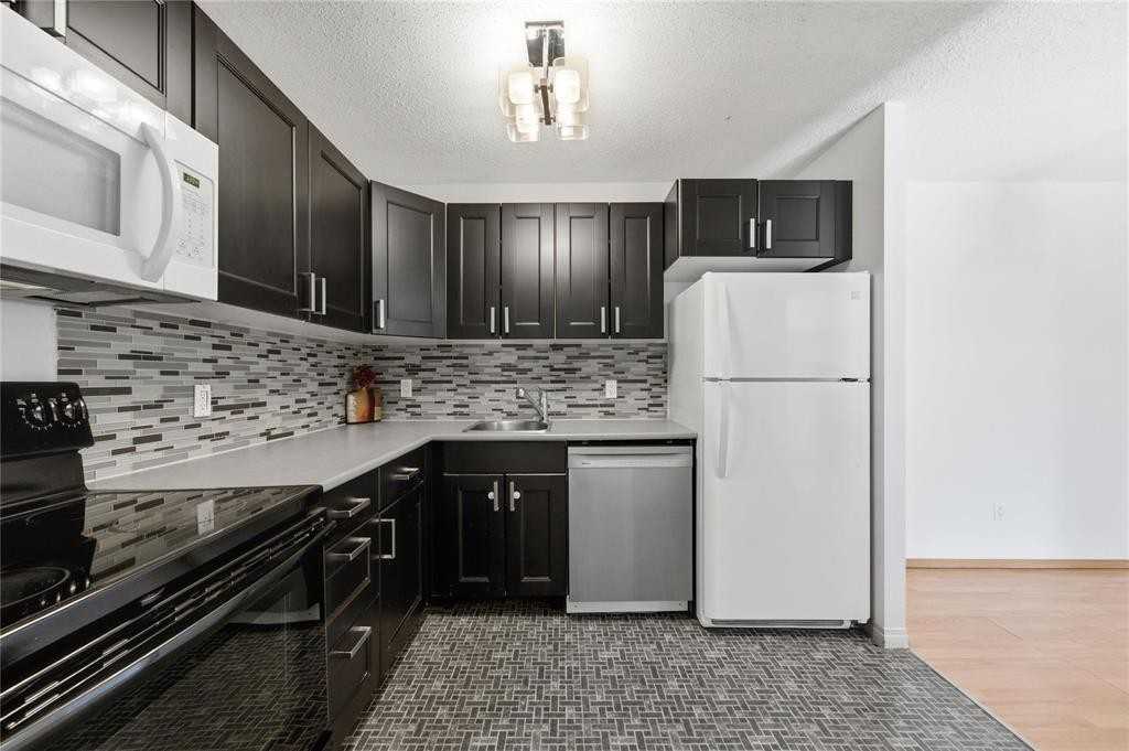 4107-120 Plaza Drive - Photo 2 of 32