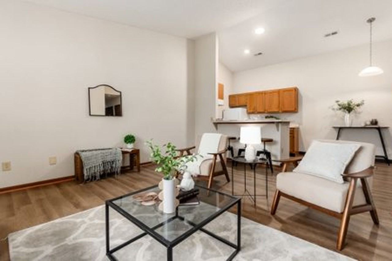 Southampton Apartments - Photo 4 of 50