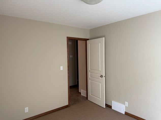 74 Cooper Close - Photo 6 of 41