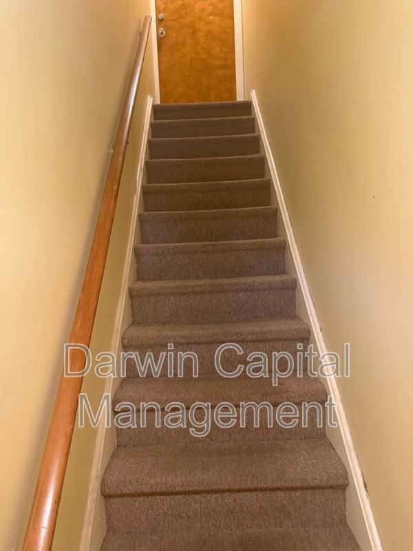 500 Kendall Blvd - Photo 3 of 12