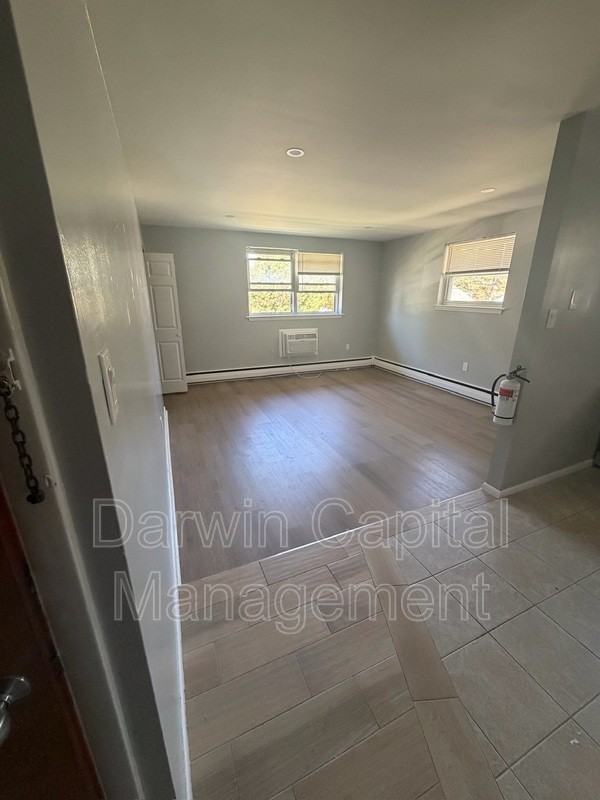 500 Kendall Blvd - Photo 4 of 12