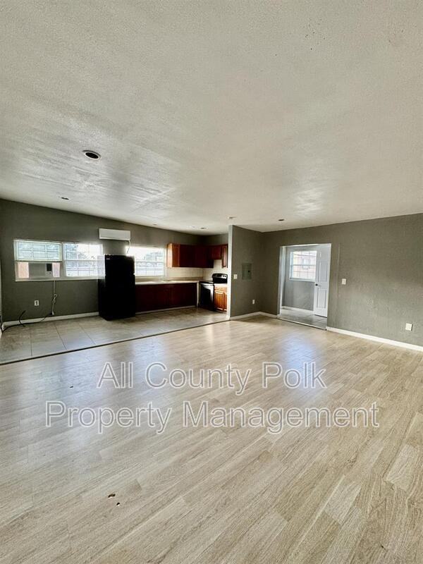 7380 63rd St N - Photo 6 of 15