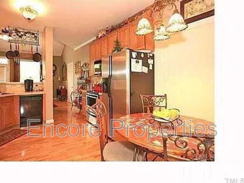 10501 Neland St - Photo 2 of 7