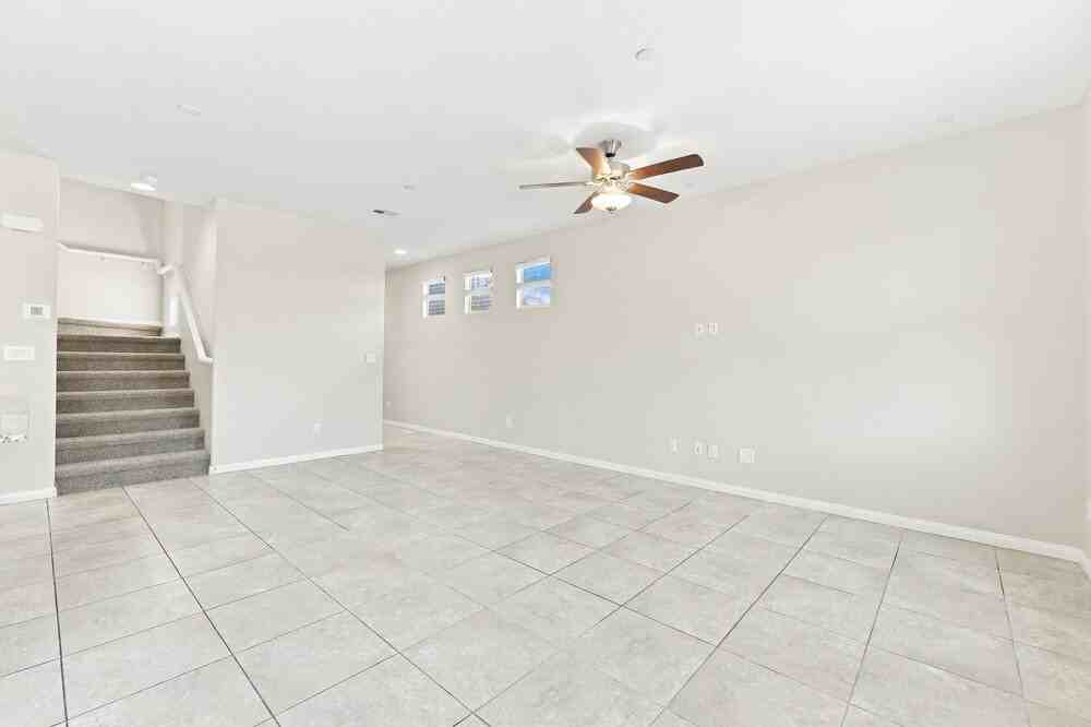 2304 Sky Island Dr - Photo 5 of 17