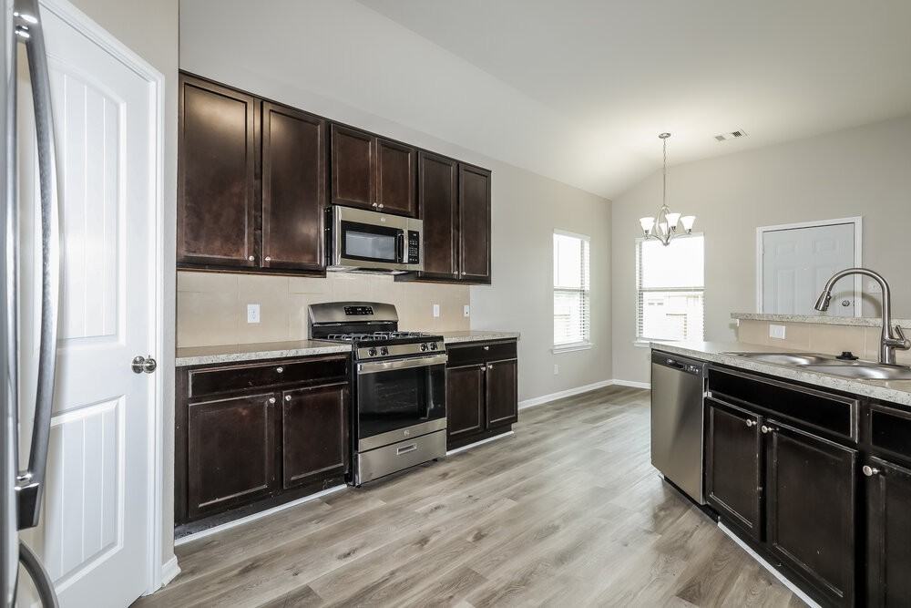 3285 Waukegan Rd - Photo 6 of 16