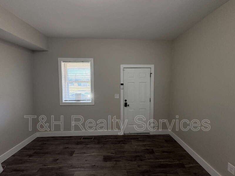 2018 Prospect St - Photo 4 of 26
