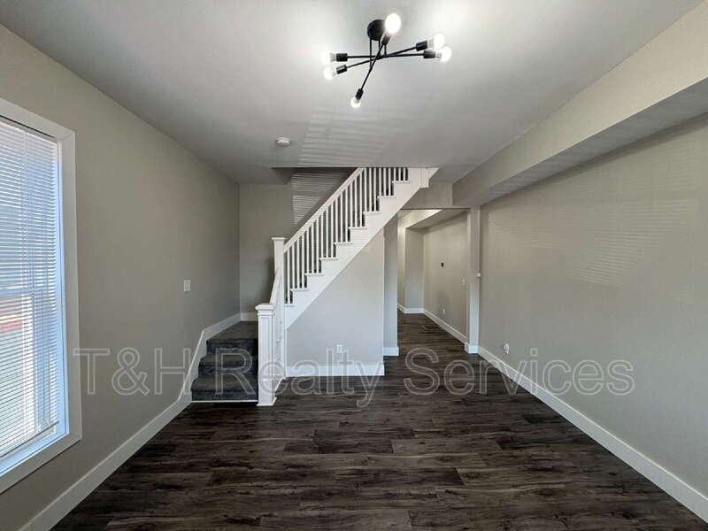 2018 Prospect St - Photo 5 of 26