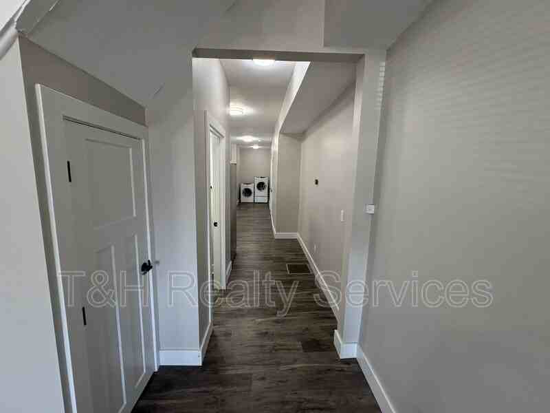 2018 Prospect St - Photo 6 of 26