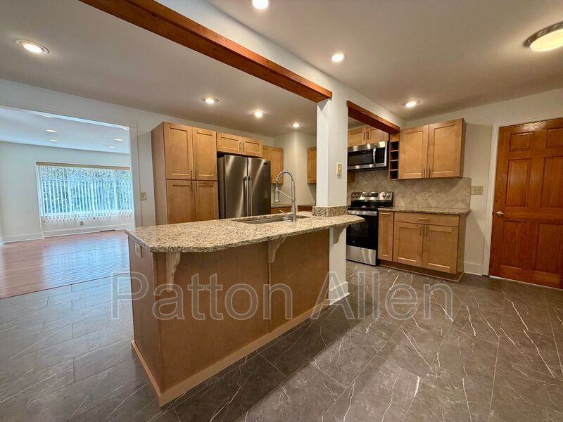 59 Johnston Blvd - Photo 3 of 39