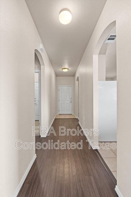 10936 Furrow Hill Dr - Photo 4 of 33