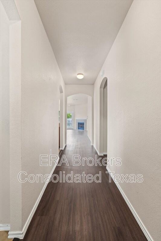 10936 Furrow Hill Dr - Photo 5 of 33