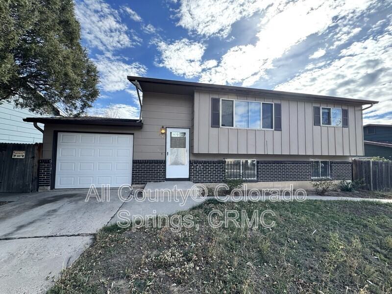 1237 Chiricahua Dr