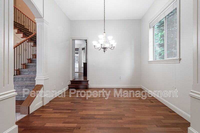 4164 Forest View Dr - Photo 6 of 30