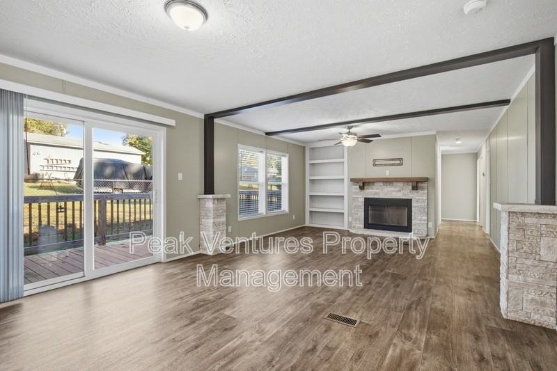 181 Youngs Dr - Photo 5 of 14