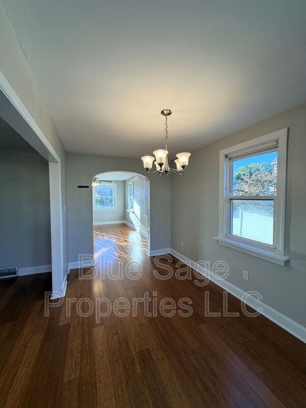 600 Michell St - Photo 6 of 31