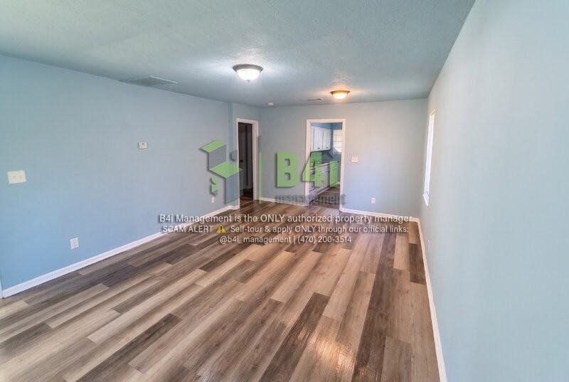 4505 Glade Rd - Photo 2 of 18