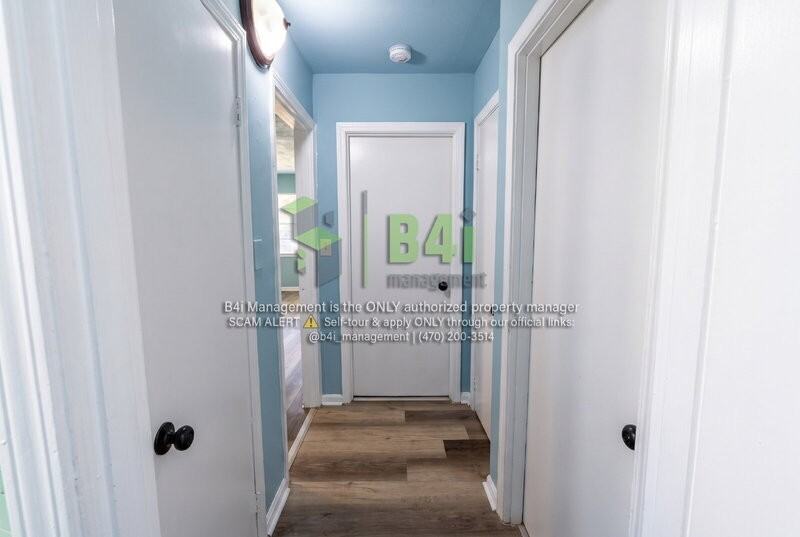 4505 Glade Rd - Photo 7 of 18
