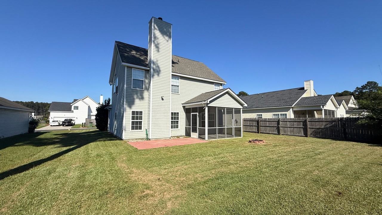 287 Westbrooke Rd - Photo 3 of 36