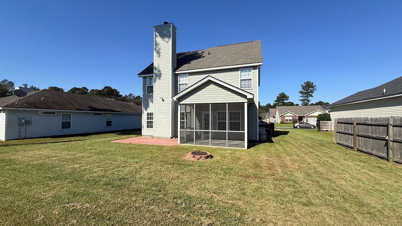 287 Westbrooke Rd - Photo 4 of 36