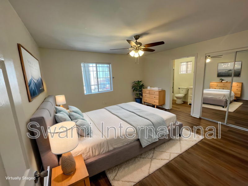 9402 S Main St - Photo 3 of 30
