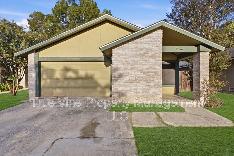 16346 Bitter Creek St - Photo 2 of 34