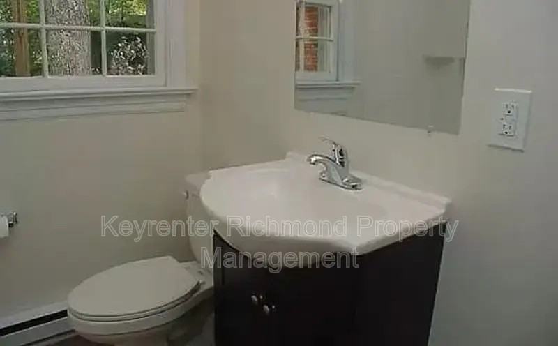 6923 South Dr - Photo 6 of 9