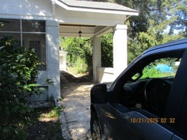 featured image of 213 W 1st Ave