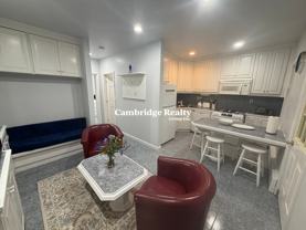 60 London St #2T - Photo 1 of 1