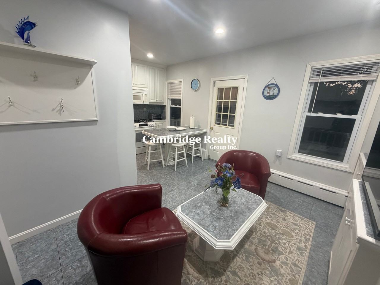 60 London St #2T - Photo 2 of 20