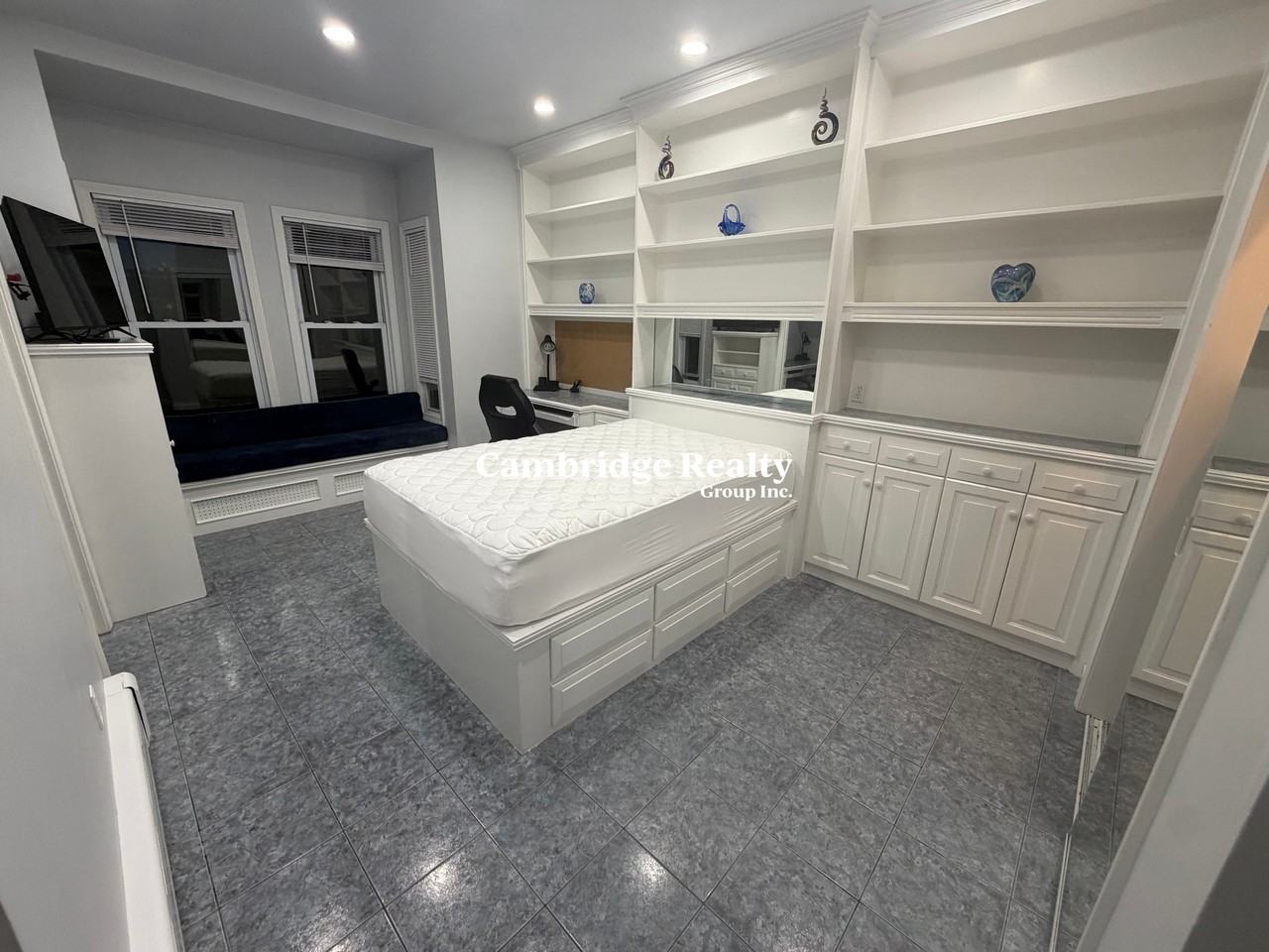 60 London St #2T - Photo 7 of 20