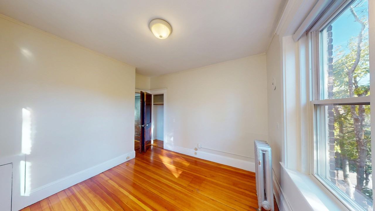1376 Commonwealth Ave #21 - Photo 7 of 14