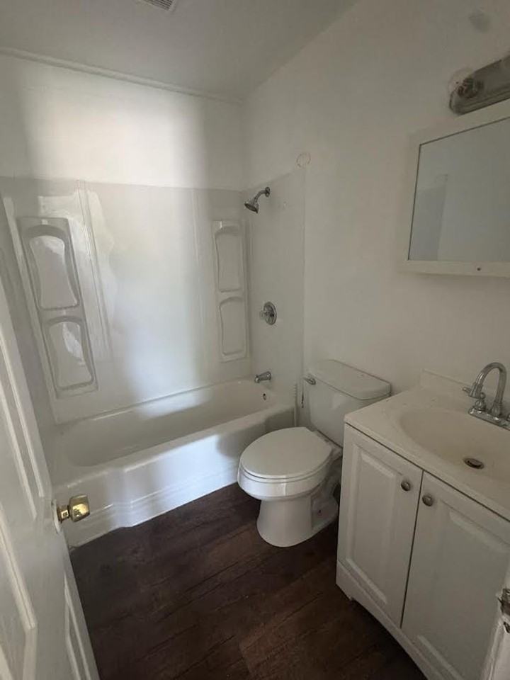 824 Saint Monica Dr - Photo 7 of 12