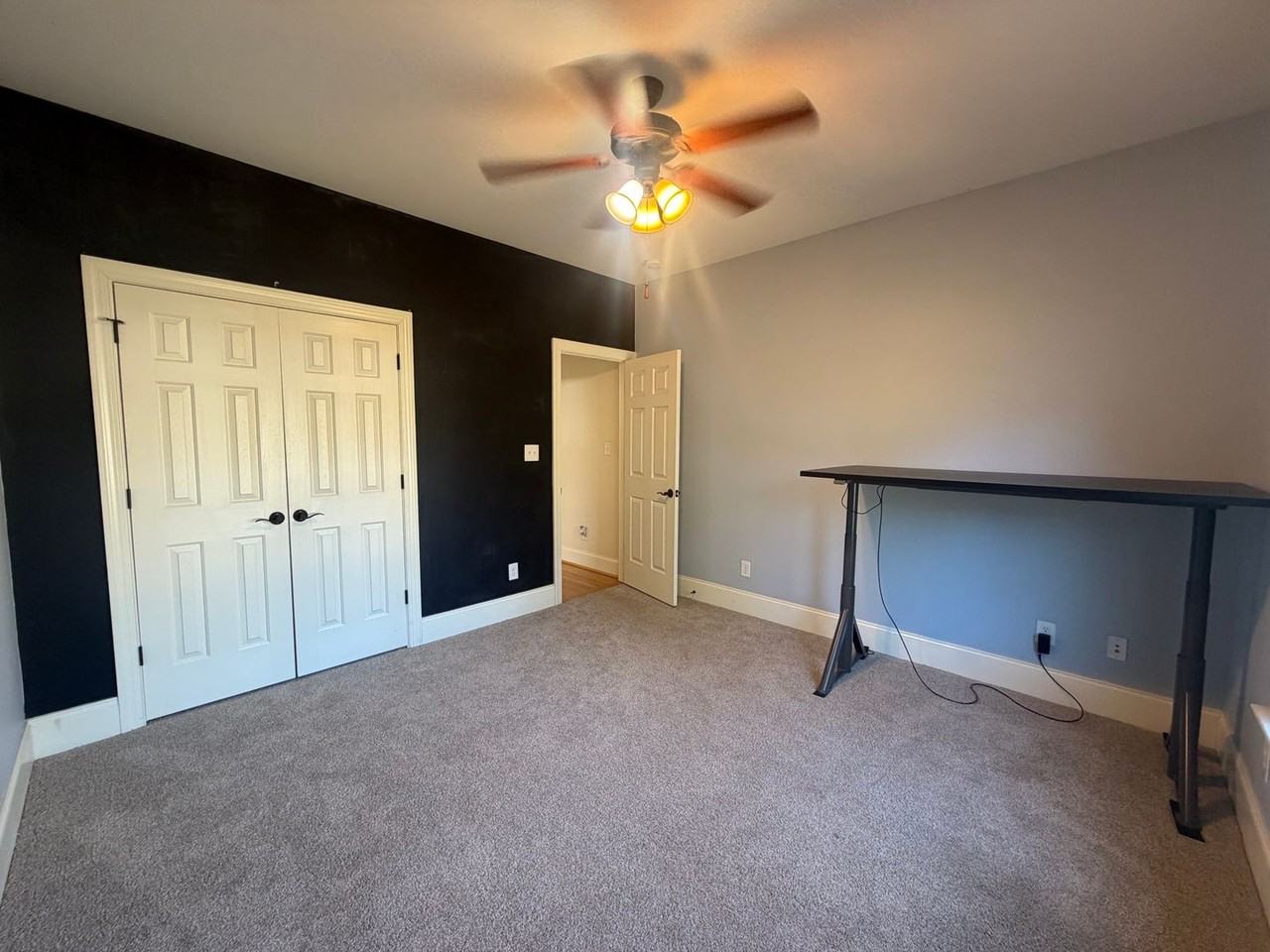 238 Falling Water Rd - Photo 4 of 41