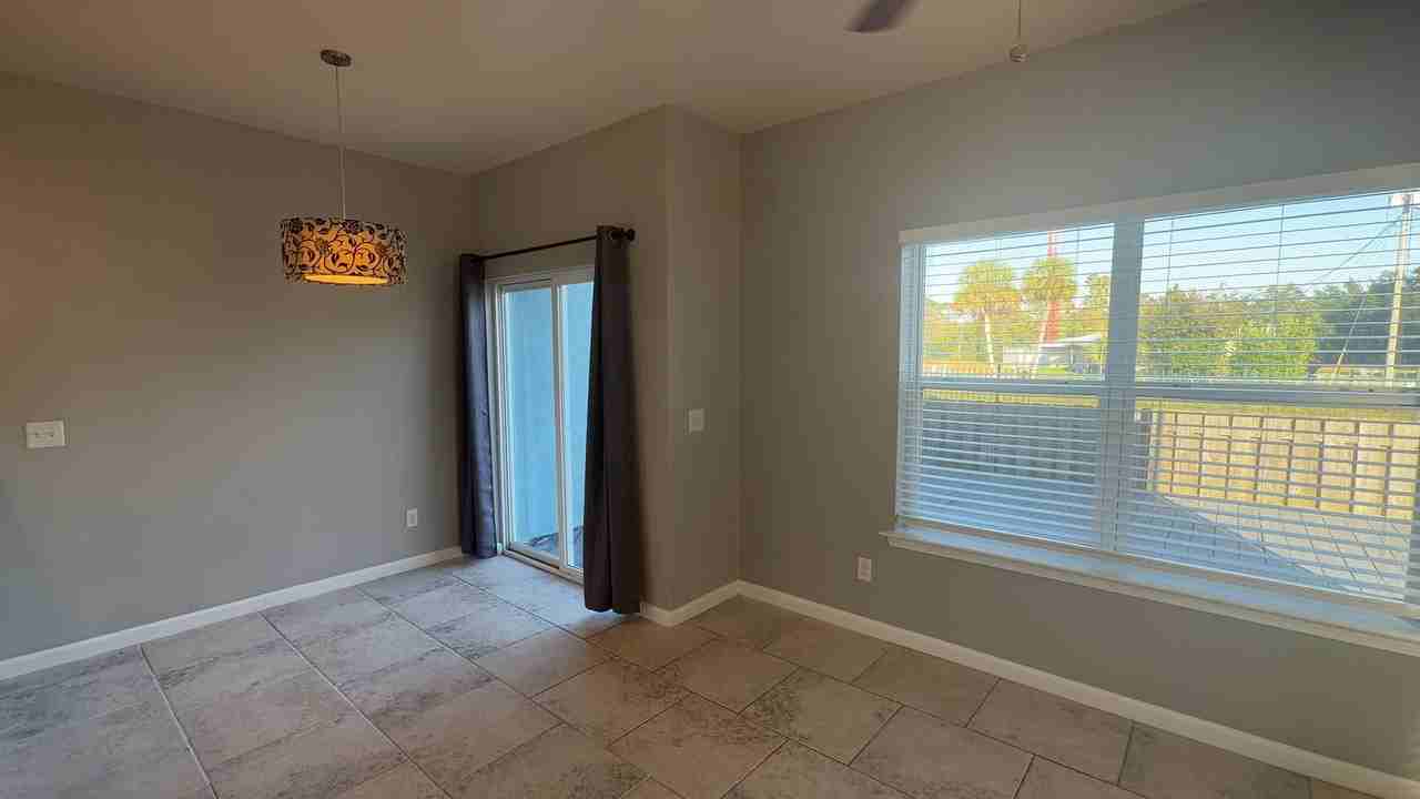 2414 Astrid Ln - Photo 5 of 14