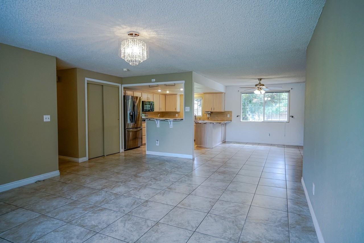1417 Springwater Ave - Photo 5 of 22