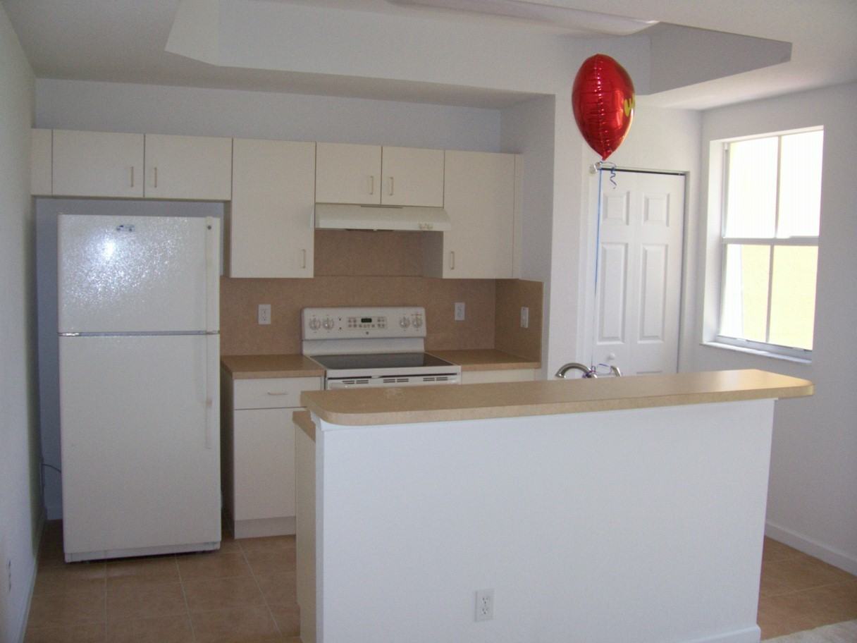 2936 Hidden Hills Rd - Photo 5 of 10