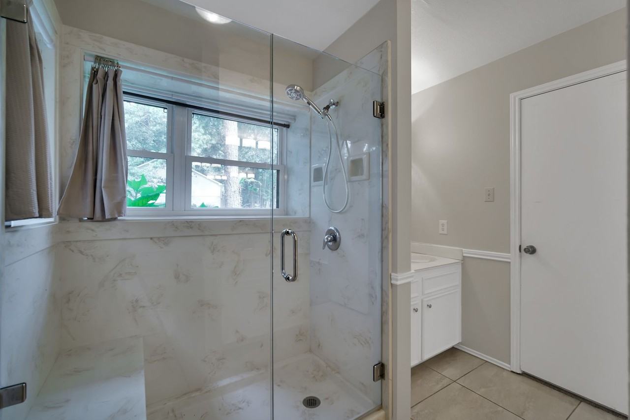 50 Brookflower Rd - Photo 3 of 41
