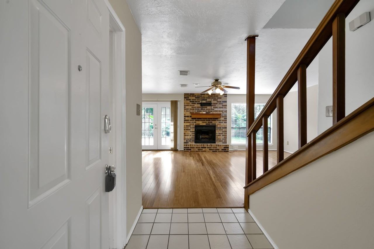 50 Brookflower Rd - Photo 7 of 41