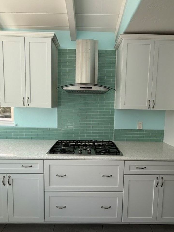 4715 Huron Ave - Photo 5 of 18